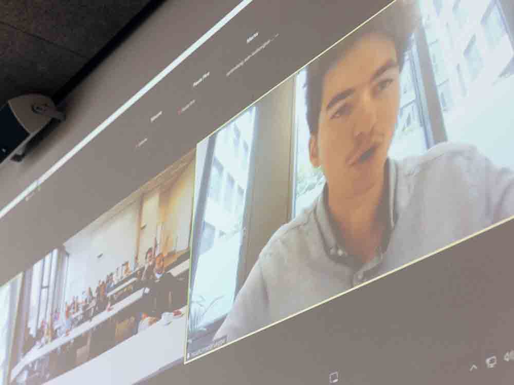 Schlüssel zur internationalen Karriere, FH Alumni mit »Double Degree« treffen sich in Bielefeld Schlüssel zur internationalen Karriere, FH Alumni mit »Double Degree« treffen sich in Bielefeld