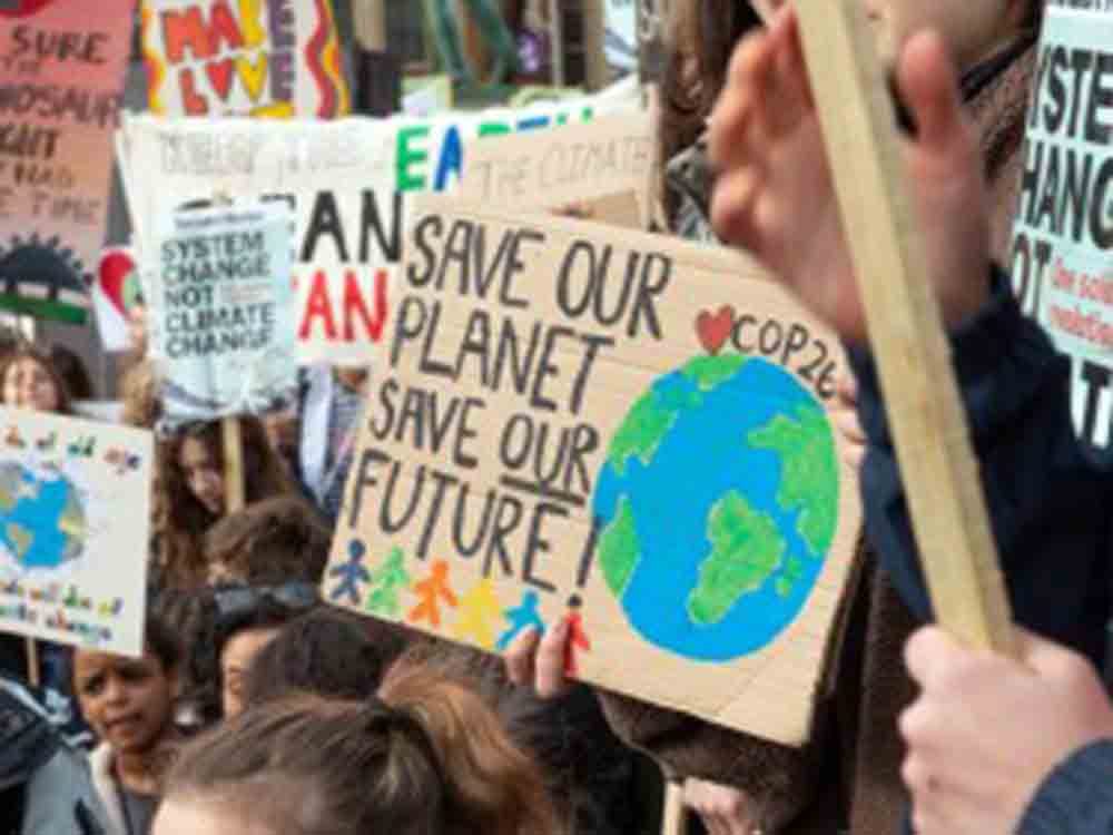 Mediale Ausgewogenheit kann gefährlich sein, Northwestern University untersucht Bothsideism, Auftrieb für Leugner des Offensichtlichen Mediale Ausgewogenheit kann gefährlich sein, Northwestern University untersucht Bothsideism, Auftrieb für Leugner des Offensichtlichen