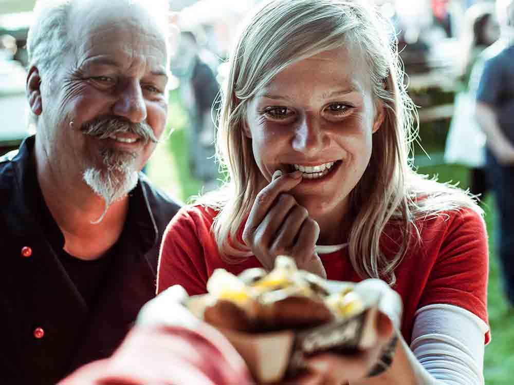 Bad Lippspringe, Streetfood Saison 2022, Cheat Day an 3 Tagen mit Köstlichkeiten aus aller Welt, 2. bis 4. September 2022 Bad Lippspringe, Streetfood Saison 2022, Cheat Day an 3 Tagen mit Köstlichkeiten aus aller Welt, 2. bis 4. September 2022