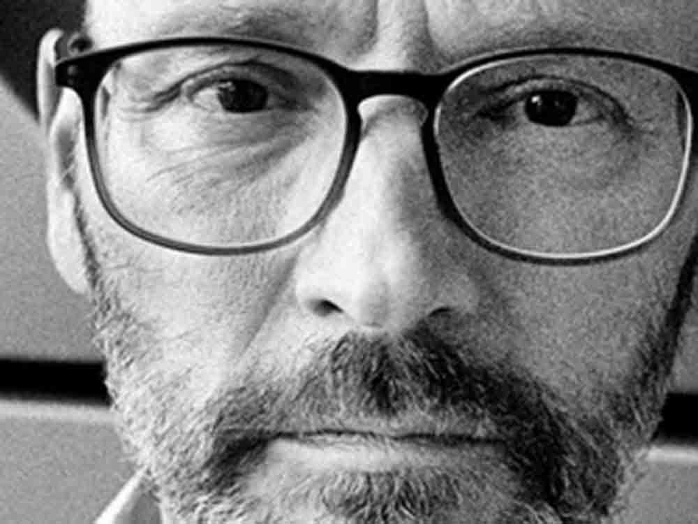 Spiegel Chefredakteur Steffen Klusmann über Nachhaltigkeit in der Grünen Ausgabe des Journalists, »Viele Produkte werden sich schlicht nicht mehr rechnen« Spiegel Chefredakteur Steffen Klusmann über Nachhaltigkeit in der Grünen Ausgabe des Journalists, »Viele Produkte werden sich schlicht nicht mehr rechnen«