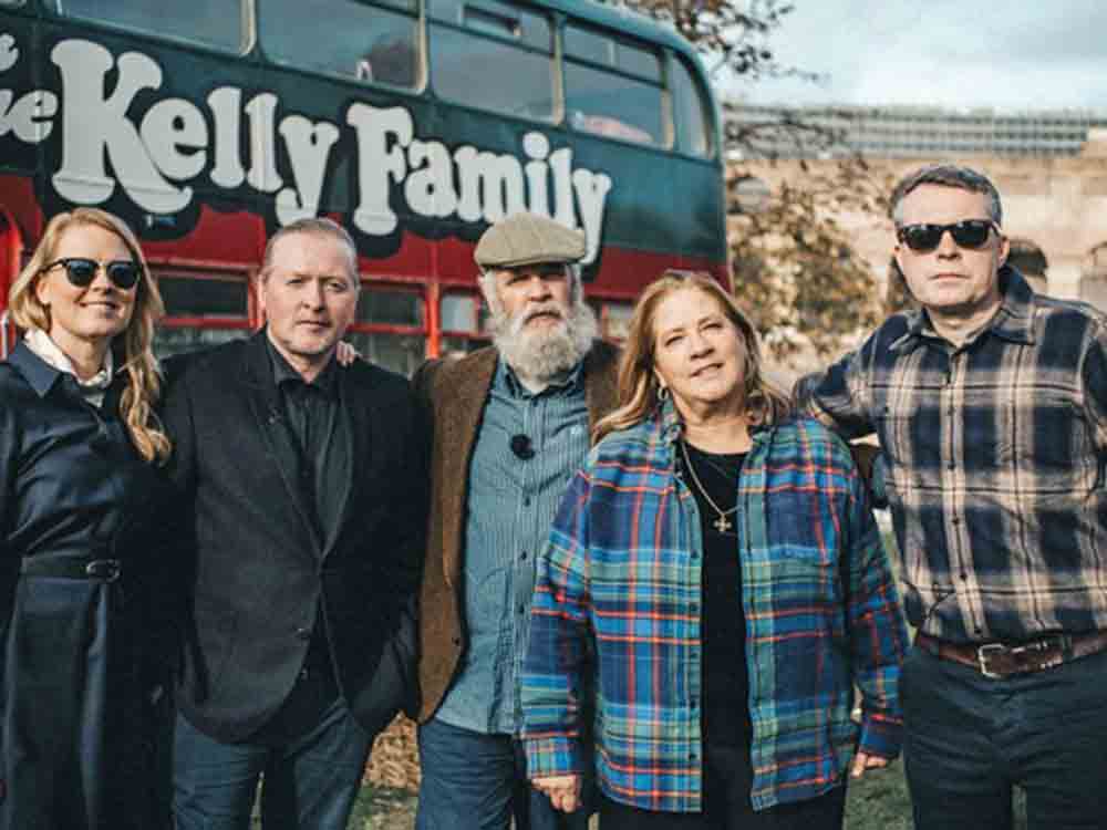 The Kelly Family, die Reise geht weiter, Folge 1 am 5. September 2022 um 20.15 Uhr bei RTLZWEI The Kelly Family, die Reise geht weiter, Folge 1 am 5. September 2022 um 20.15 Uhr bei RTLZWEI