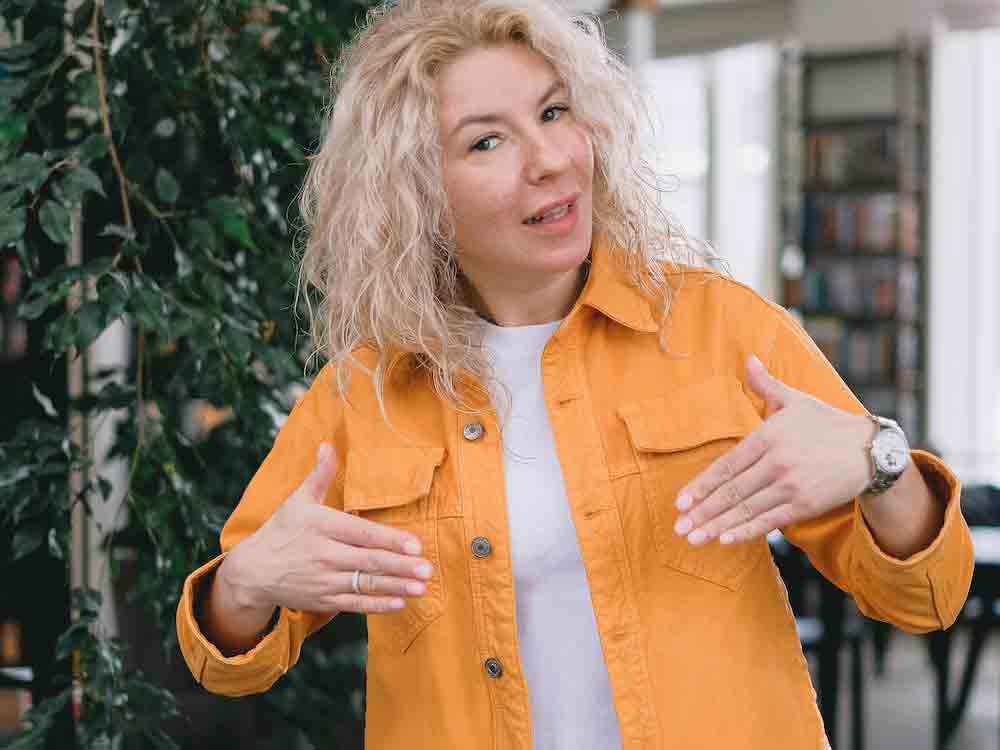 Wenn Menschen gestikulieren, aktivieren sie eine uralte Verbindung zwischen Bewegung und Atmung