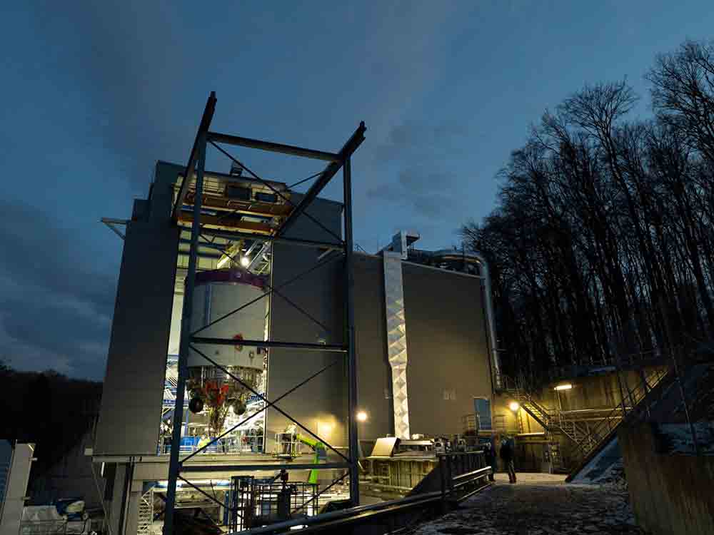 Neue europäische Trägerrakete Ariane 6, 1. erfolgreicher Test der Ariane 6 Oberstufe am DLR Lampoldshausen Neue europäische Trägerrakete Ariane 6, 1. erfolgreicher Test der Ariane 6 Oberstufe am DLR Lampoldshausen