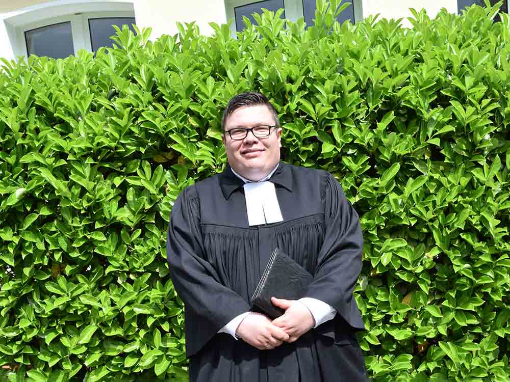 Wahlverfahren zur 1. Pfarrstelle der Evangelischen Kirchengemeinde Ummeln beginnt am 23. Oktober 2022, Pfarrer Stefan Prill einziger Bewerber Wahlverfahren zur 1. Pfarrstelle der Evangelischen Kirchengemeinde Ummeln beginnt am 23. Oktober 2022, Pfarrer Stefan Prill einziger Bewerber