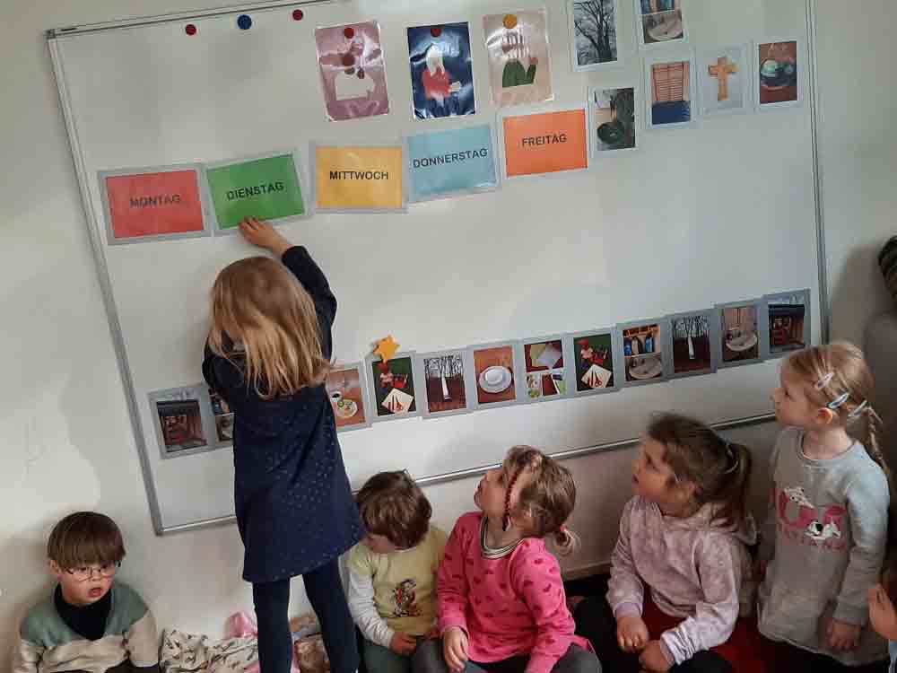 Gütersloh, 4 Impulse zu einem gesunden Leben pro Woche, Auszeichnung »Gute gesunde Kita« für den Evangelischen Kindergarten Erlöser Gütersloh, 4 Impulse zu einem gesunden Leben pro Woche, Auszeichnung »Gute gesunde Kita« für den Evangelischen Kindergarten Erlöser