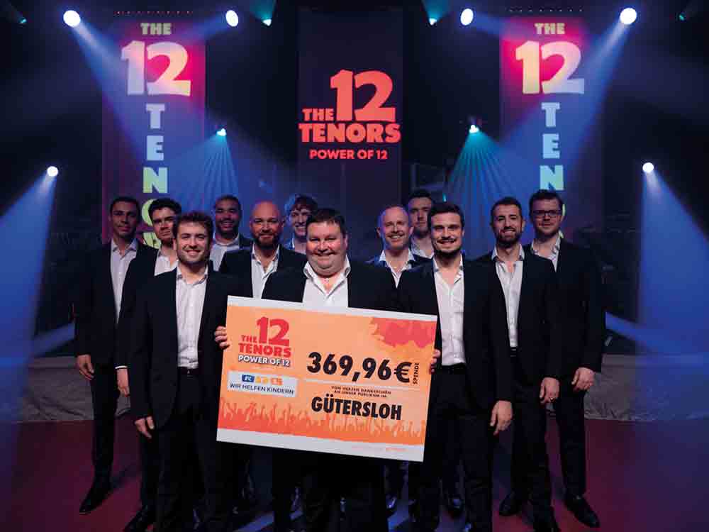Publikum in Gütersloh hilft Kindern, Konzertabend der The 12 Tenors erbrachte 369,96 Euro für die Stiftung RTL – wir helfen Kindern Publikum in Gütersloh hilft Kindern, Konzertabend der The 12 Tenors erbrachte 369,96 Euro für die Stiftung RTL – wir helfen Kindern