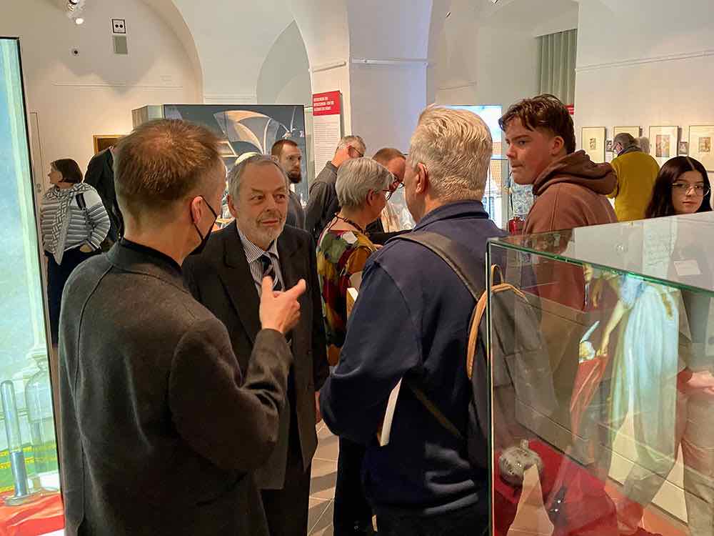 Mit dem Kurator höchstpersönlich durch die Sonderausstellung, Weserrenaissance Museum Schloss Brake, 22. Januar 2023 Mit dem Kurator höchstpersönlich durch die Sonderausstellung, Weserrenaissance Museum Schloss Brake, 22. Januar 2023