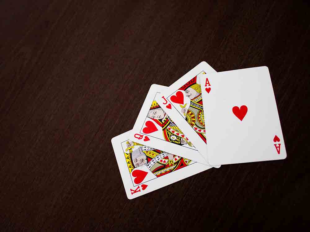 8 Tipps für den gelungenen Pokerabend daheim
