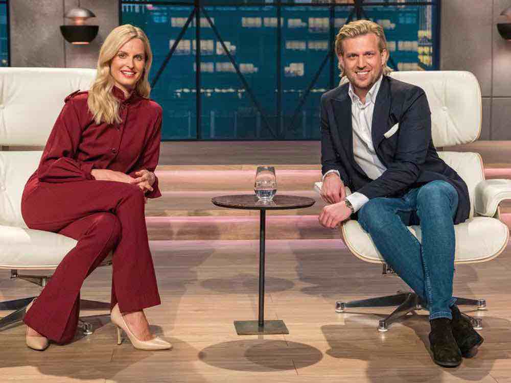 »Die Höhle der Löwen«: Das Löwenrudel wächst! Janna Ensthaler und Tillman Schulz sind die neuen Investoren der Gründer Show »Die Höhle der Löwen«: Das Löwenrudel wächst! Janna Ensthaler und Tillman Schulz sind die neuen Investoren der Gründer Show