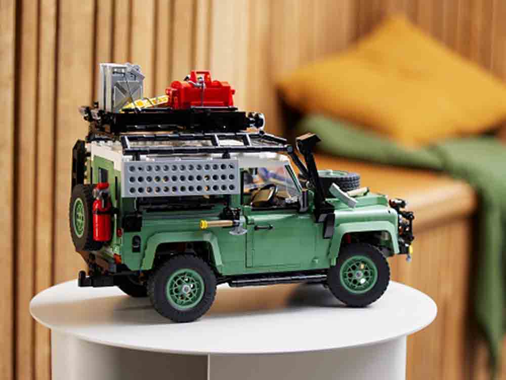 Spielend ins Abenteuer: mit dem neuen Classic Land Rover Defender 90 von Lego Icons