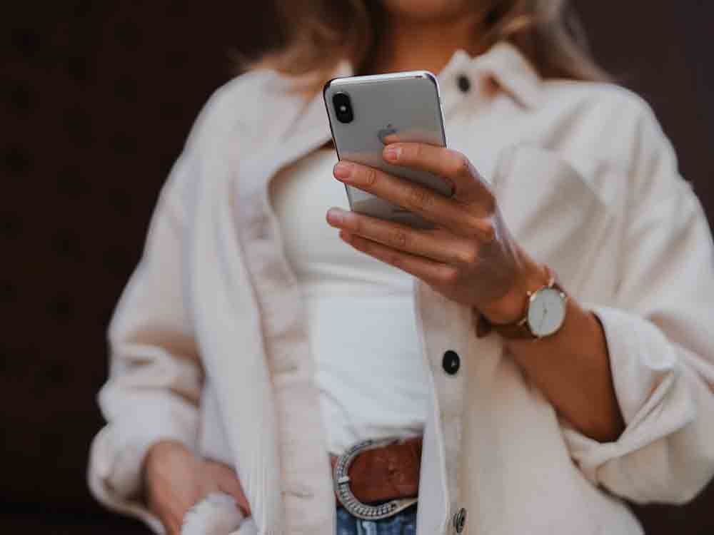 Finanztip: Handytarife 2022: Verbraucher zahlten 210 Millionen Euro zu viel fürs Datenvolumen