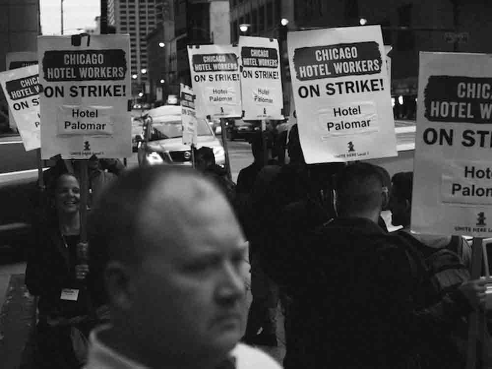 »Die Linke« Kreis Gütersloh, Stellungnahme zu den aktuellen Tarifauseinandersetzungen, »Alle Räder stehen still, wenn dein starker Arm es will« »Die Linke« Kreis Gütersloh, Stellungnahme zu den aktuellen Tarifauseinandersetzungen, »Alle Räder stehen still, wenn dein starker Arm es will«