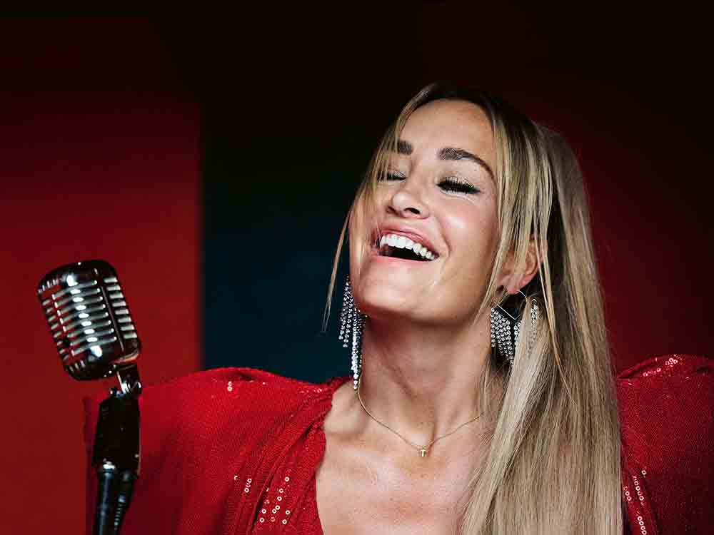 A Very Special Christmas, Sarah Connor, Not So Silent Night Tour 2023, Halle (Westfalen), 1. Dezember 2023 A Very Special Christmas, Sarah Connor, Not So Silent Night Tour 2023, Halle (Westfalen), 1. Dezember 2023