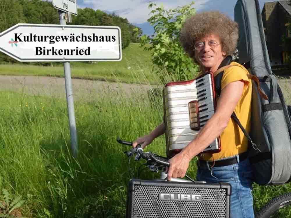 Kulturgewächshaus Birkenried, 9. Juli 2023, 14 Uhr, Wolfgang Sörös, der Heidenheimer Baladier und Entertainer