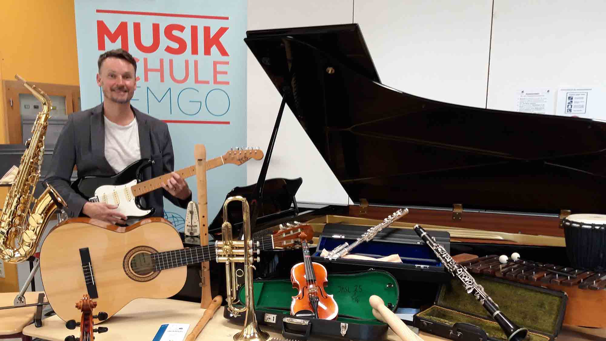 Musikschule Lemgo, Blockflötenkonzert,  27. August 2023, Instrumentenkarussell »Ikarus«, ab 6. September 2023