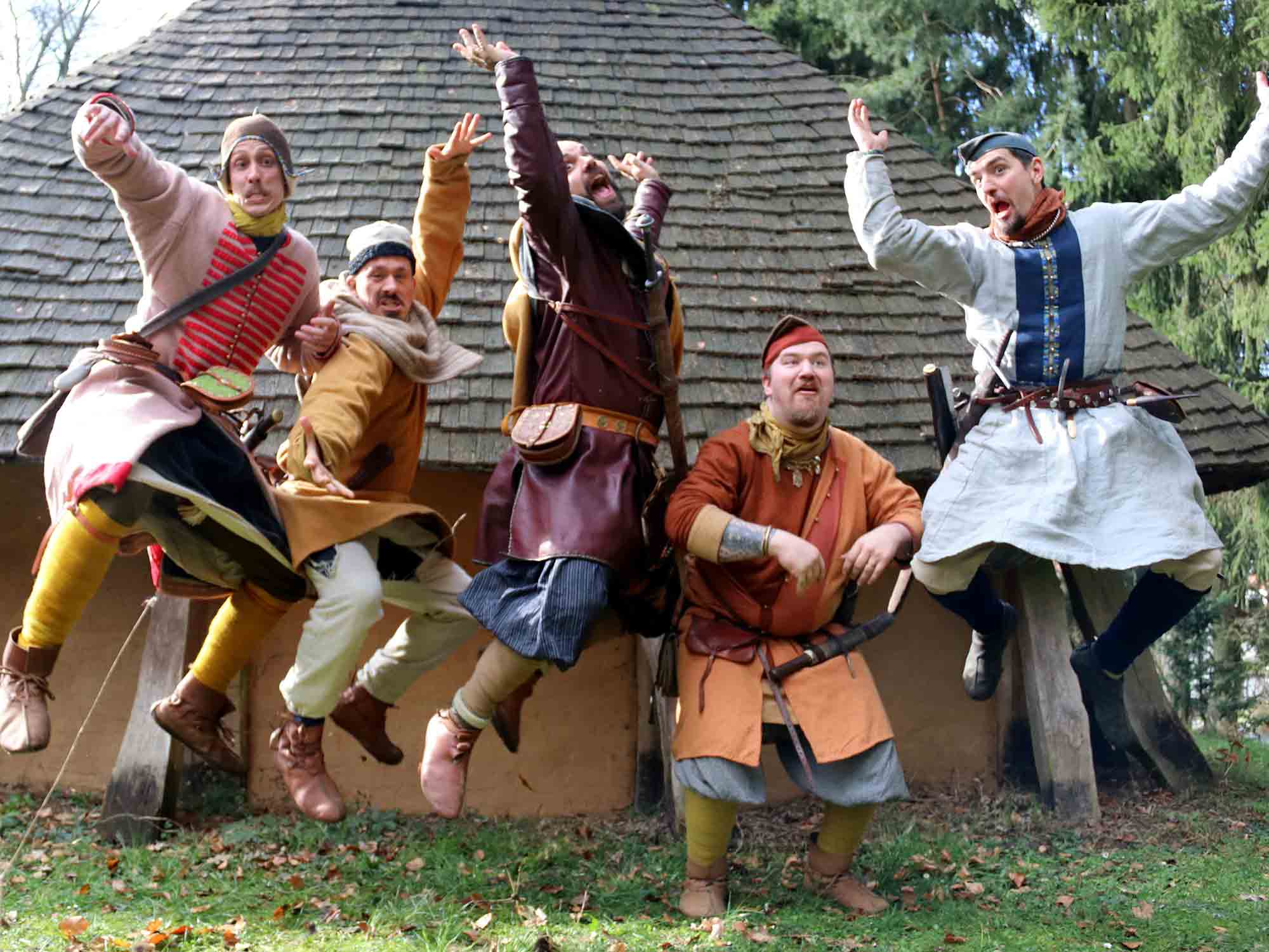 Die Wikinger kommen! Wikingertage im Archäologischen Freilichtmuseum Oerlinghausen, 16. und 17. September 2023 Die Wikinger kommen! Wikingertage im Archäologischen Freilichtmuseum Oerlinghausen, 16. und 17. September 2023