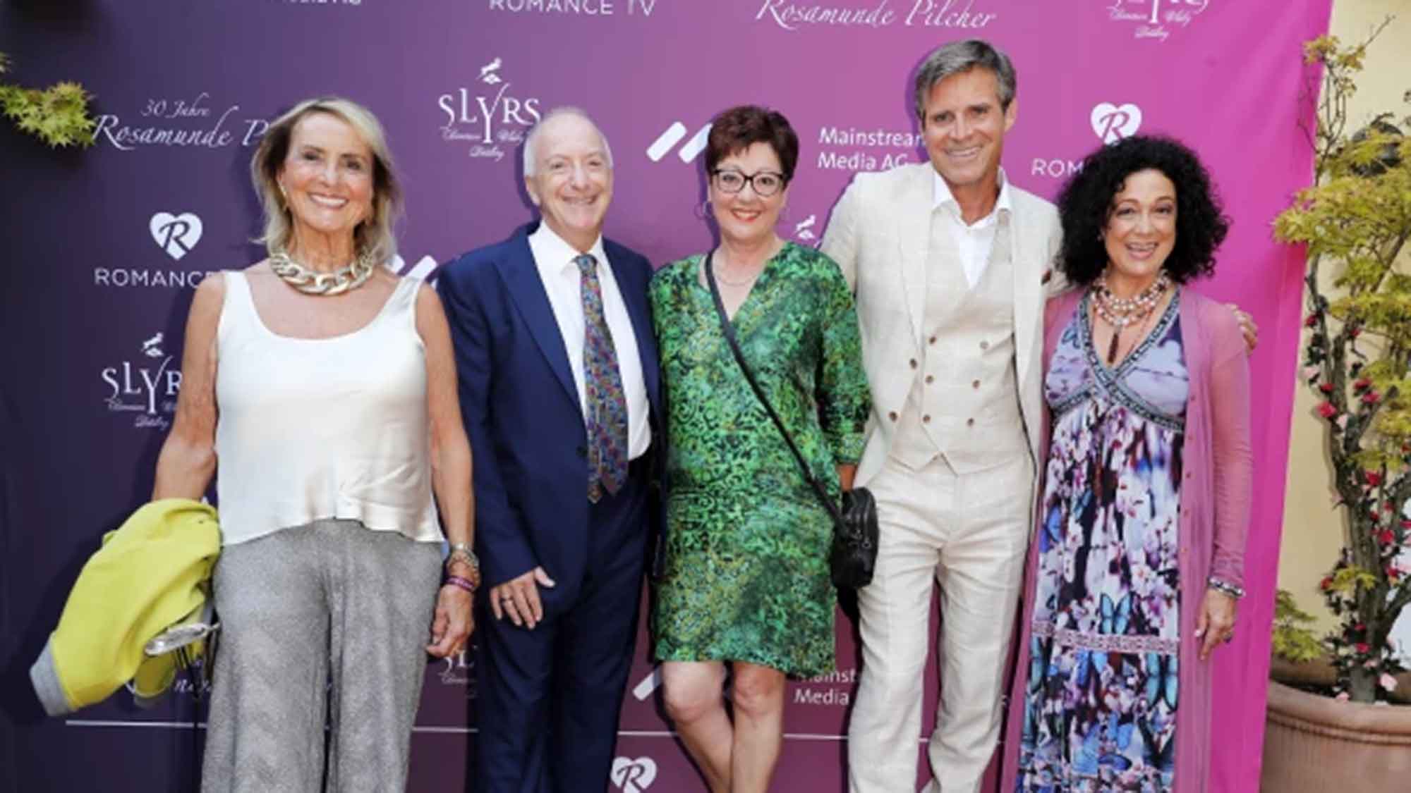 Mainstream Media, Romance TV lud zum 15. Geburtstag ein und feierte dabei das 30. Jubiläum der »Rosamunde Pilcher« Verfilmungen Mainstream Media, Romance TV lud zum 15. Geburtstag ein und feierte dabei das 30. Jubiläum der »Rosamunde Pilcher« Verfilmungen
