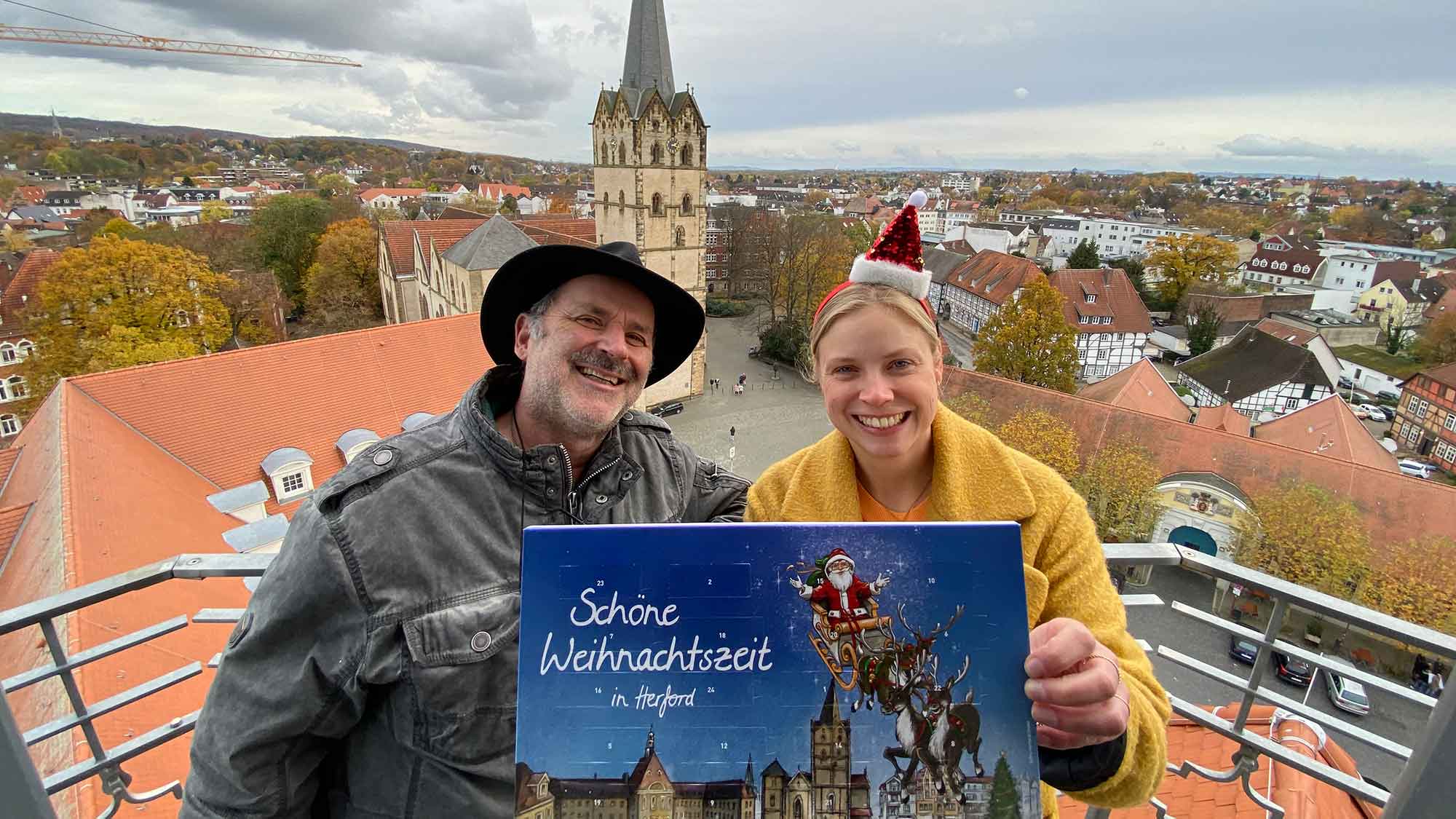 Herford: freie Sicht auf den Weihnachtsmann, Führungen auf den Rathausturm mit Mathias Polster jetzt erhältlich Herford: freie Sicht auf den Weihnachtsmann, Führungen auf den Rathausturm mit Mathias Polster jetzt erhältlich
