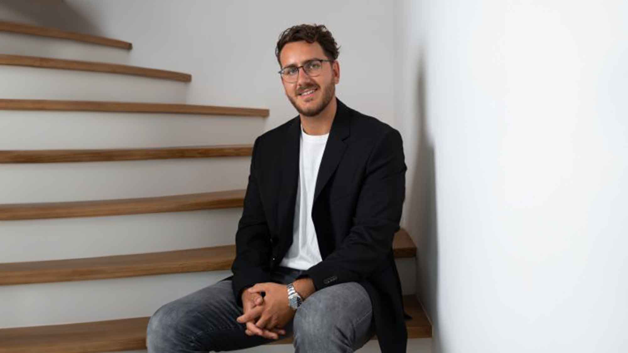 Gründergeist mit Max Weiß: Lizenzkonzept als Startrampe für Jungunternehmer bei Office and Home Management Gründergeist mit Max Weiß: Lizenzkonzept als Startrampe für Jungunternehmer bei Office and Home Management