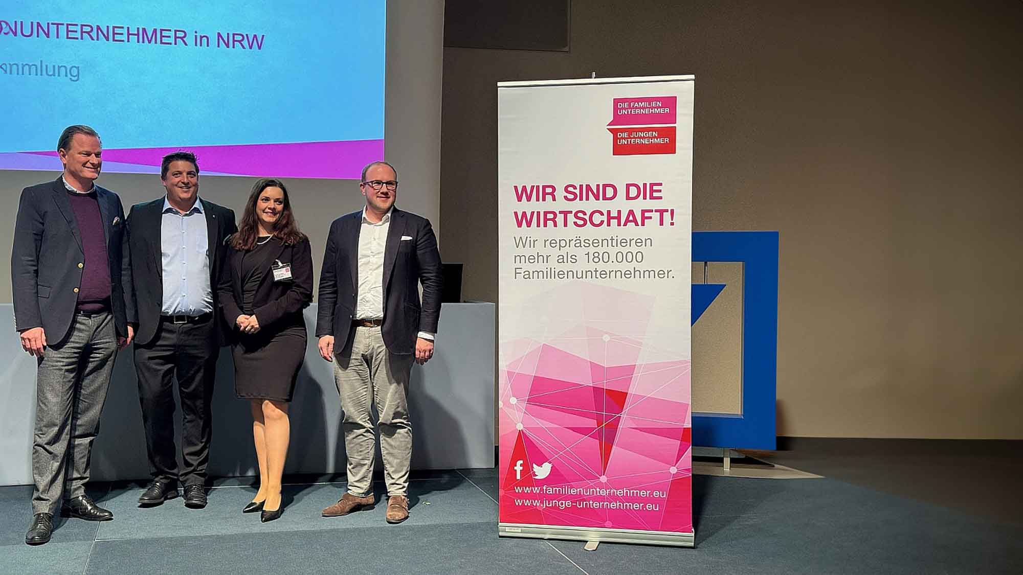 »Die Familienunternehmer«: Die Mönchengladbacher Unternehmerin Kathrin de Blois zur stellvertretenden Vorsitzenden gewählt »Die Familienunternehmer«: Die Mönchengladbacher Unternehmerin Kathrin de Blois zur stellvertretenden Vorsitzenden gewählt