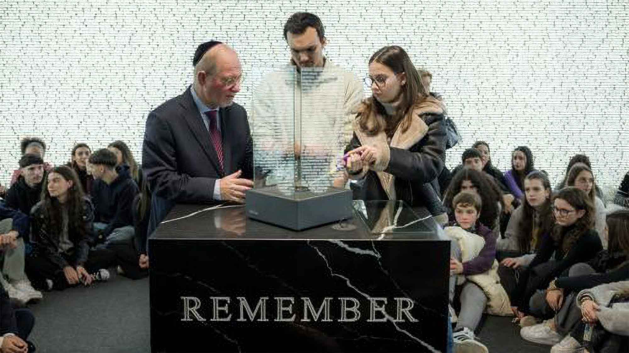 About 2,000 Youth Visited the Holocaust Museum in Porto to Mark International Holocaust Remembrance Day About 2,000 Youth Visited the Holocaust Museum in Porto to Mark International Holocaust Remembrance Day