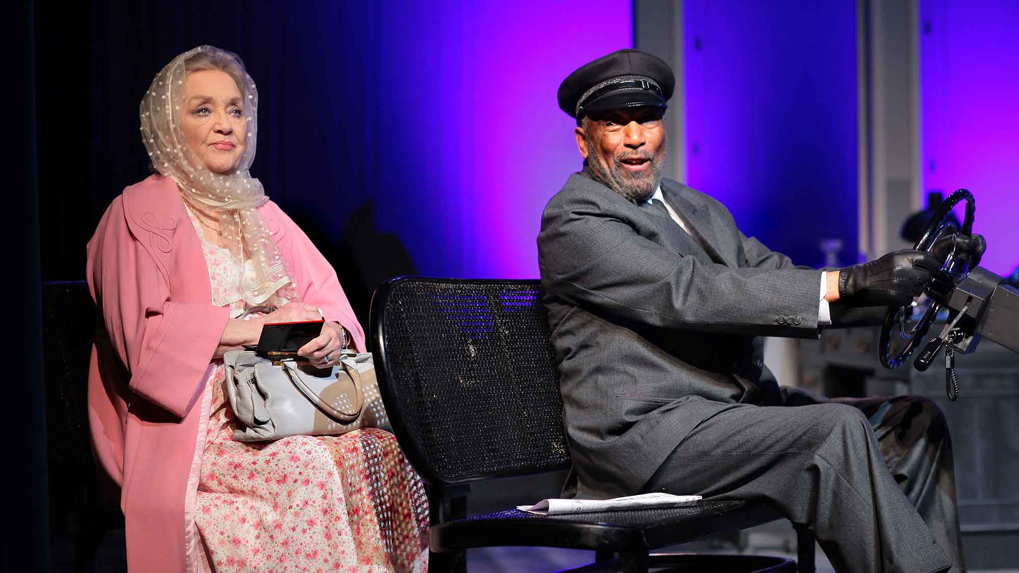 Komödiantisches Kammerspiel &raquo;Miss Daisy und ihr Chauffeur&laquo;, 26. April 2024, Konzerthalle Bad Salzuflen