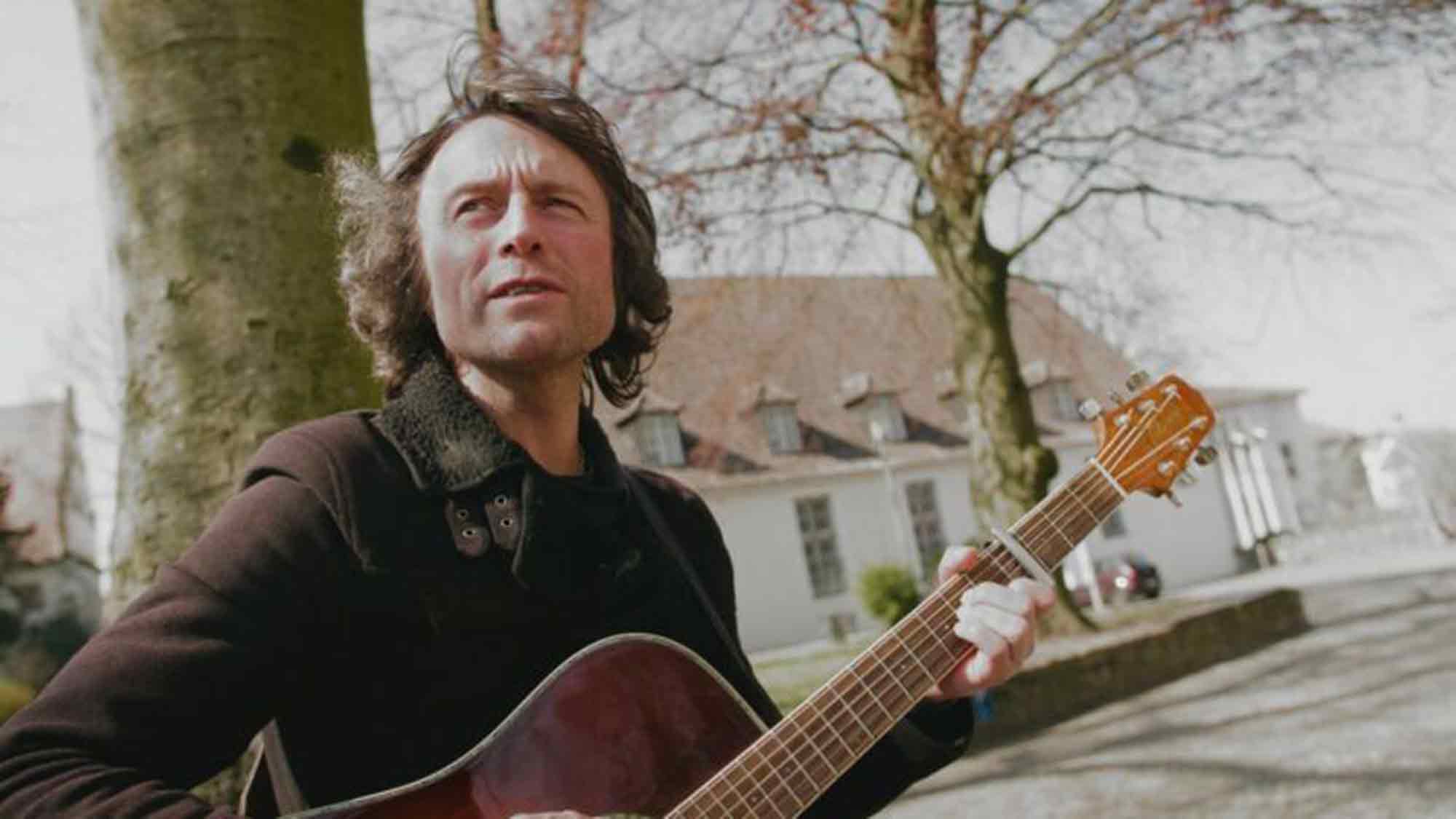 &raquo;Musikalische Mittagspause&laquo; in Gütersloh: Singer Songwriter Matthias Nagel, 6. Juni 2024