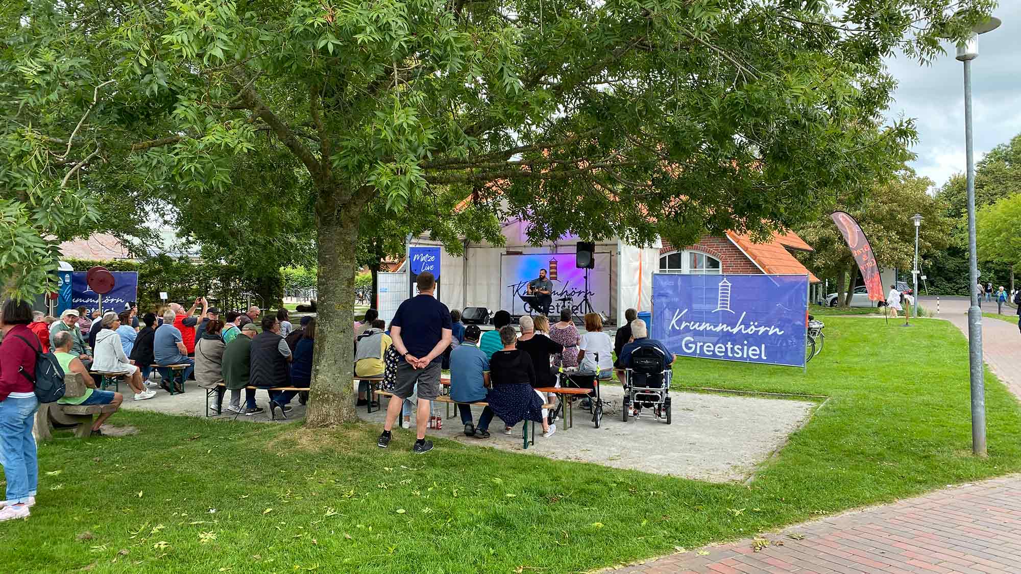 Sommer Konzerte Greetsiel – Open Air Musikreihe im Juli und August 2024 jeden Mittwoch von 18 bis 20 Uhr Sommer Konzerte Greetsiel – Open Air Musikreihe im Juli und August 2024 jeden Mittwoch von 18 bis 20 Uhr