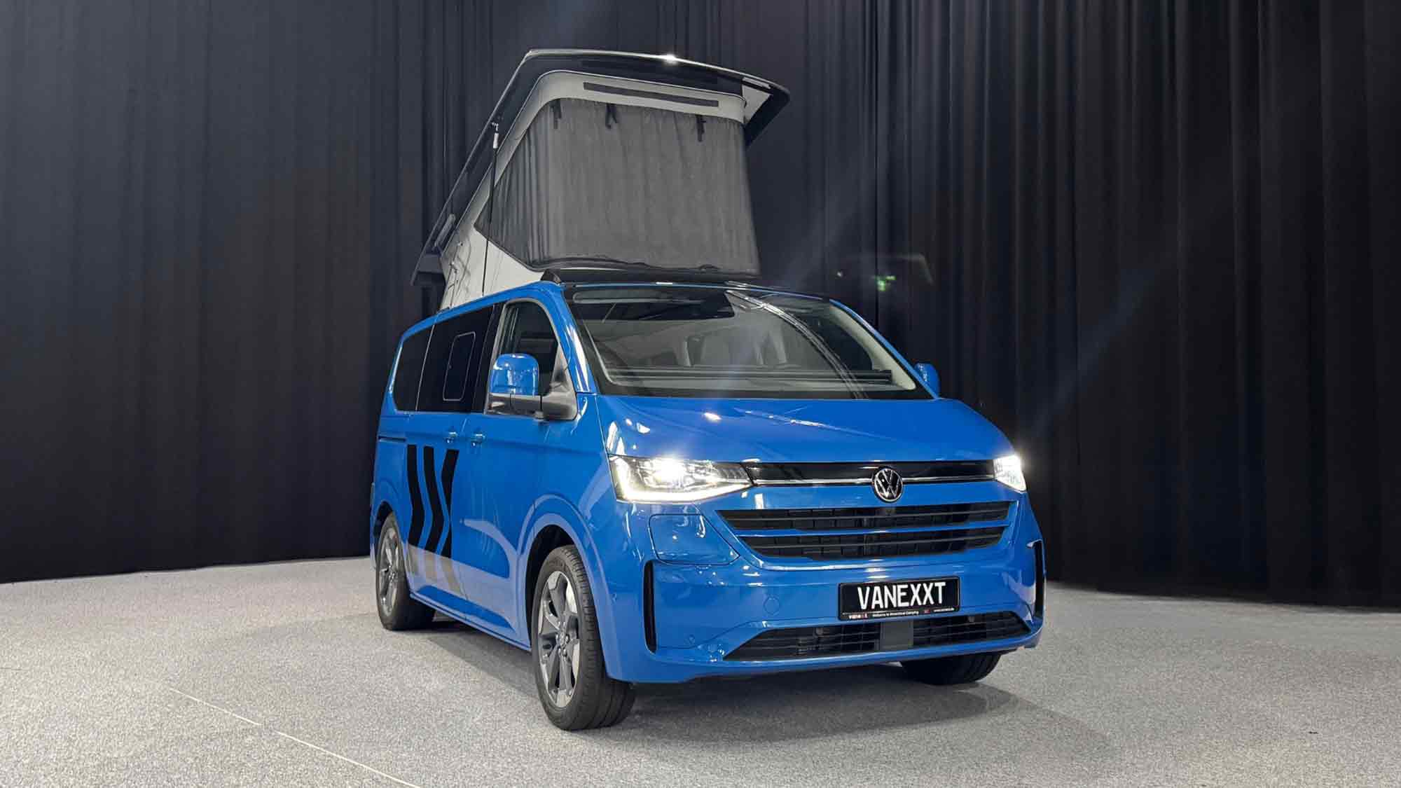 Weltneuheit auf der CMT 2025: VW New Caravelle als Campervan – &raquo;vanexxt&laquo; präsentiert exklusiv den ersten Volkswagen New Caravelle mit Camper Ausbau