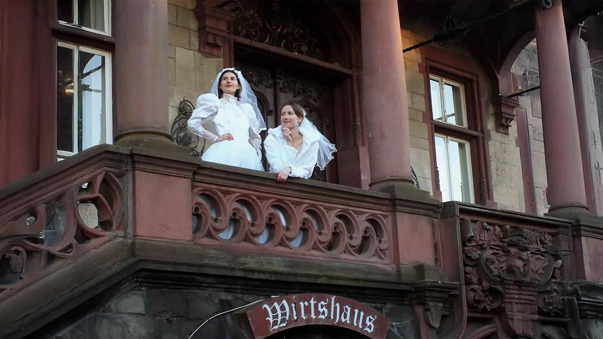Mönchengladbach: Kunstprojekt präsentiert Karaoke Performance auf dem Rheydter Markt, 26. Januar 2025 Mönchengladbach: Kunstprojekt präsentiert Karaoke Performance auf dem Rheydter Markt, 26. Januar 2025