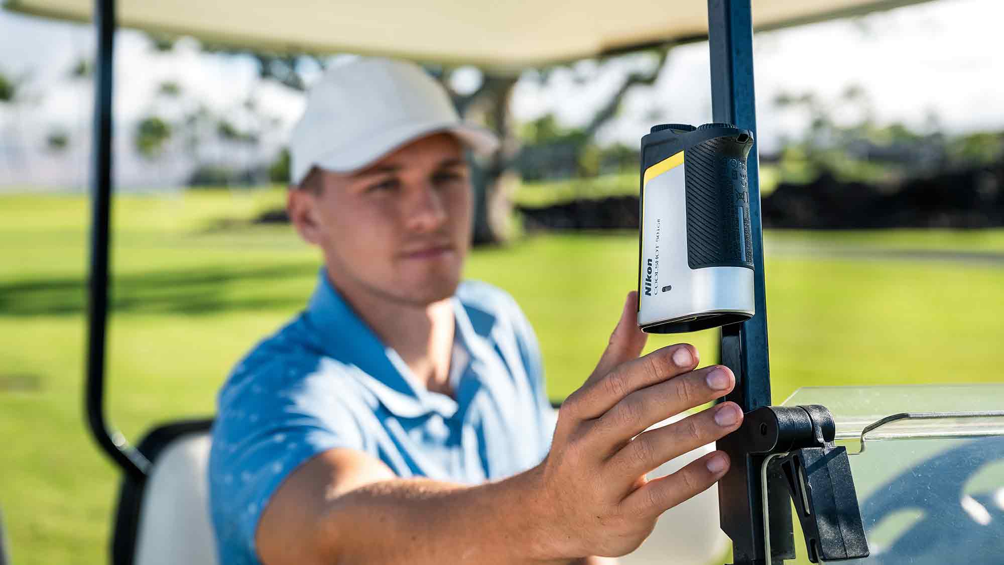 Nikon: »Verbessern Sie Ihr Spiel mit der neuesten Generation der Coolshot Laser Entfernungsmesser für den Golfsport« Nikon: »Verbessern Sie Ihr Spiel mit der neuesten Generation der Coolshot Laser Entfernungsmesser für den Golfsport«