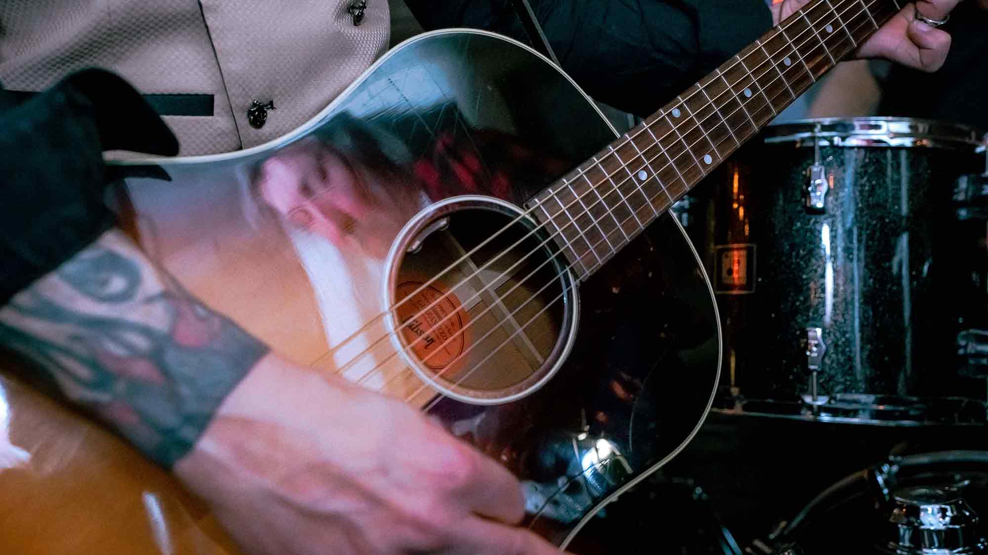 21. Soester Kneipenfestival – hier spielt die Musik! 21 Live Bands in 20 Kneipen und 1 Bus, 8. März 2025 21. Soester Kneipenfestival – hier spielt die Musik! 21 Live Bands in 20 Kneipen und 1 Bus, 8. März 2025